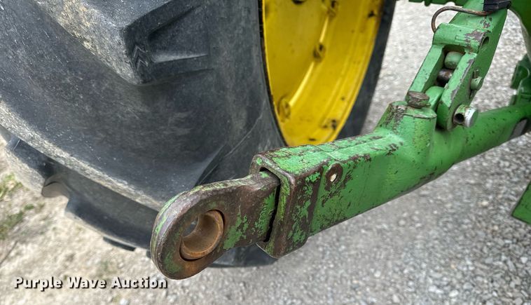 image for item EH6567 1972 John Deere 4320 tractor