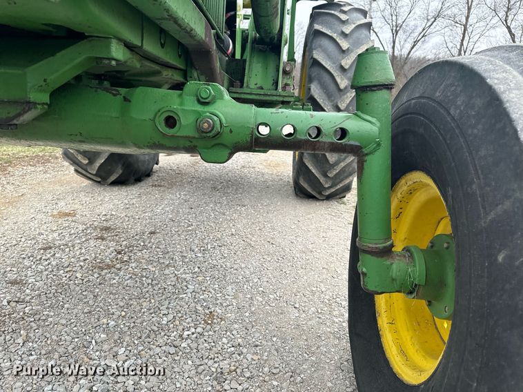 image for item EH6567 1972 John Deere 4320 tractor