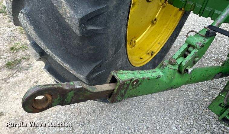 image for item EH6567 1972 John Deere 4320 tractor