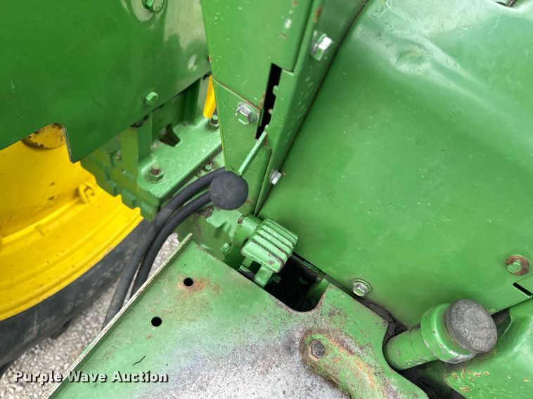 image for item EH6567 1972 John Deere 4320 tractor
