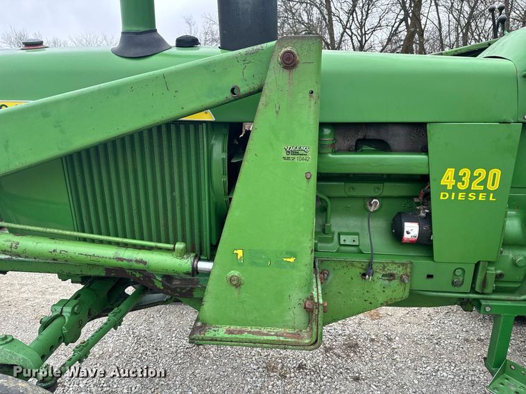 image for item EH6567 1972 John Deere 4320 tractor