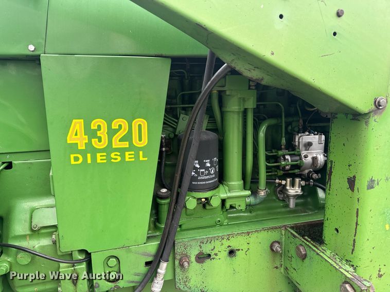 image for item EH6567 1972 John Deere 4320 tractor