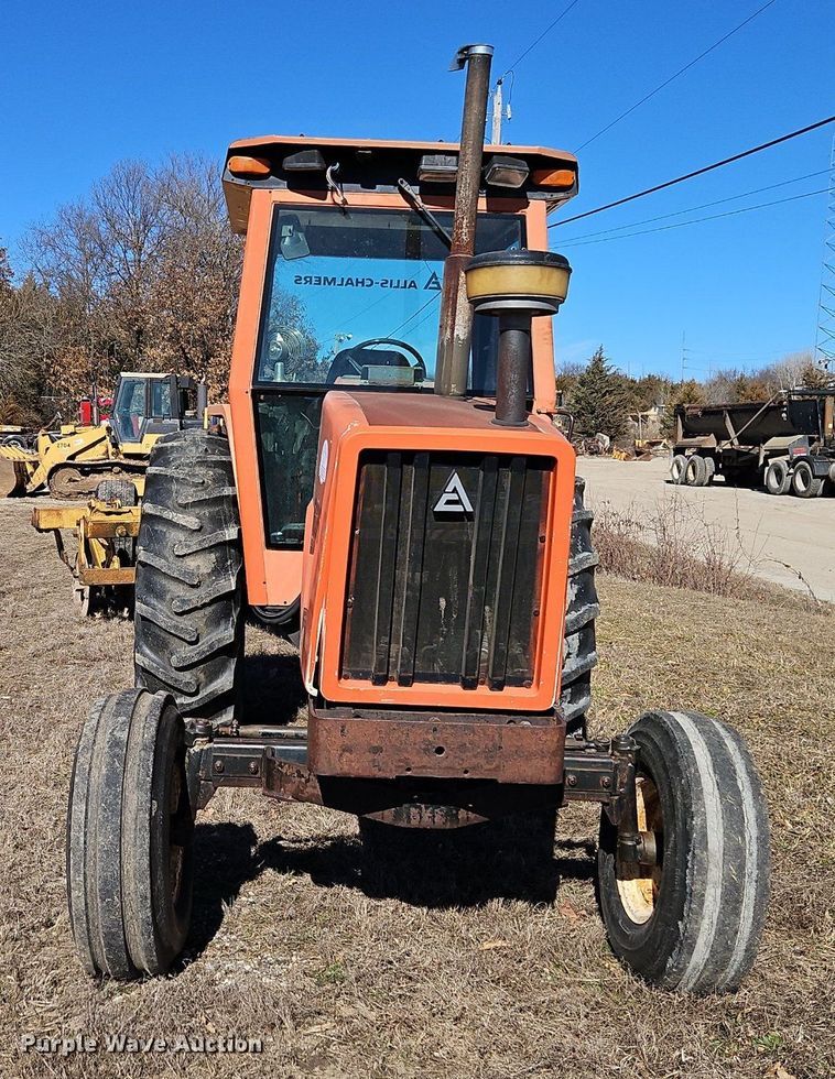 image for item EI3528 1983 Allis-Chalmers  6080 tractor