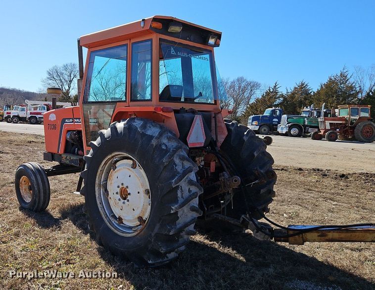 image for item EI3528 1983 Allis-Chalmers  6080 tractor