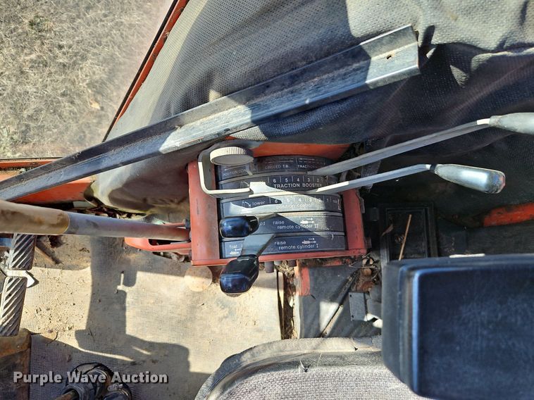 image for item EI3528 1983 Allis-Chalmers  6080 tractor