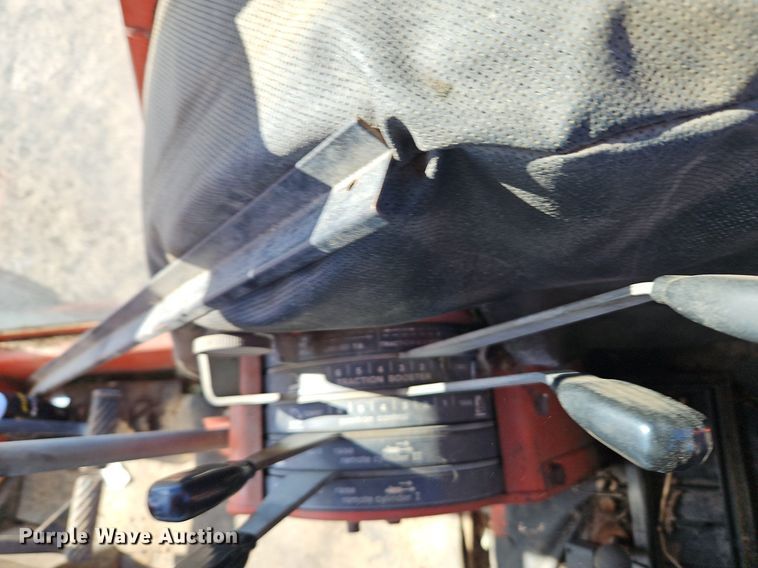 image for item EI3528 1983 Allis-Chalmers  6080 tractor