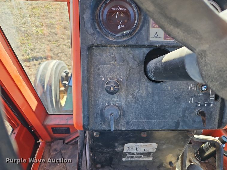 image for item EI3528 1983 Allis-Chalmers  6080 tractor