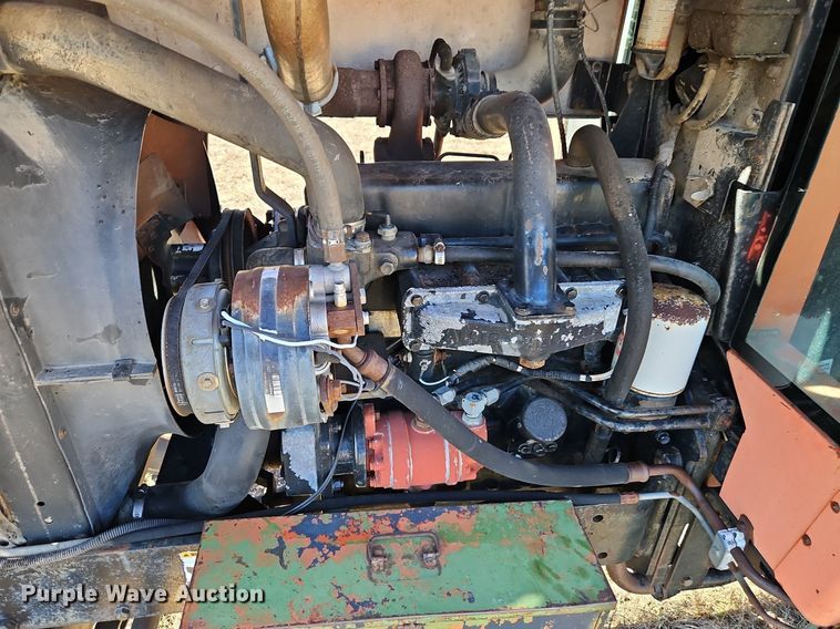 image for item EI3528 1983 Allis-Chalmers  6080 tractor