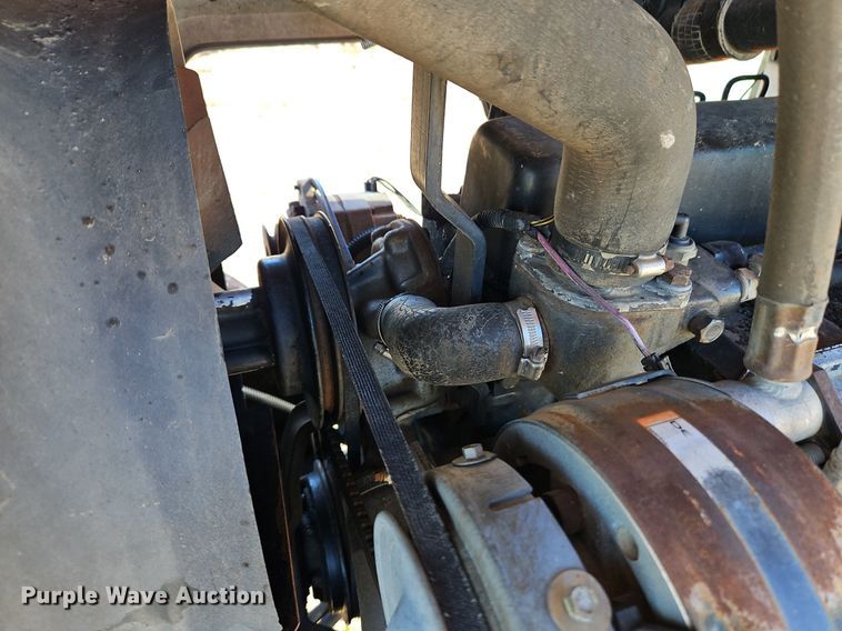 image for item EI3528 1983 Allis-Chalmers  6080 tractor