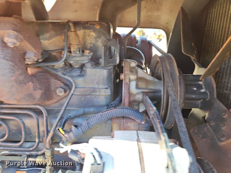 image for item EI3528 1983 Allis-Chalmers  6080 tractor