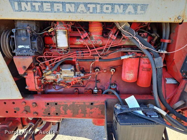 image for item EI3531 1975 International Harvester  Farmall 1066 tractor