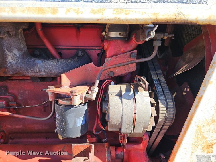 image for item EI3531 1975 International Harvester  Farmall 1066 tractor