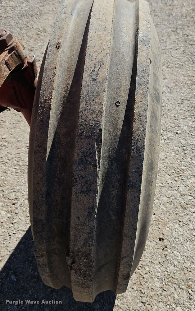 image for item EI3531 1975 International Harvester  Farmall 1066 tractor