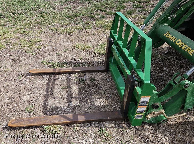 image for item EI3584 2014 John Deere 6140D MFWD tractor