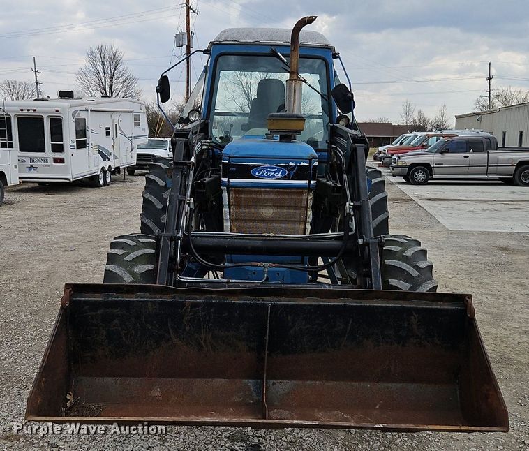image for item EI3598 Ford 7710 MFWD tractor