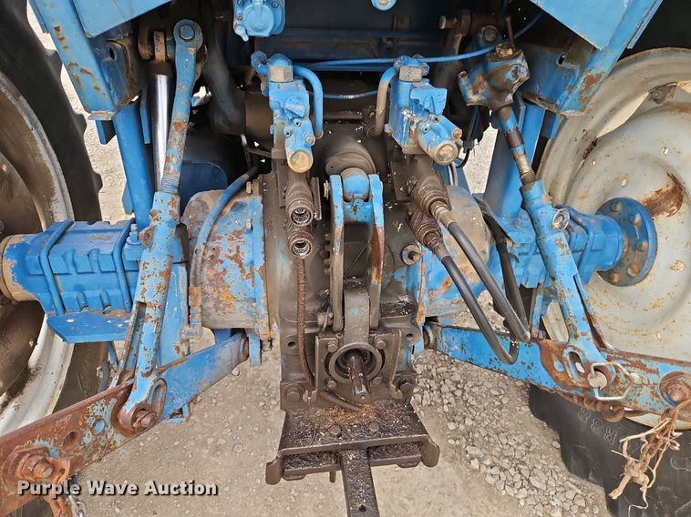 image for item EI3598 Ford 7710 MFWD tractor