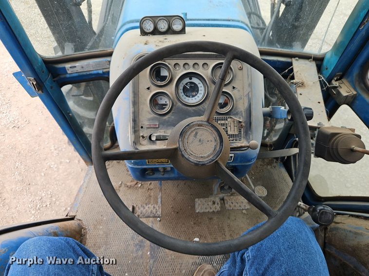image for item EI3598 Ford 7710 MFWD tractor