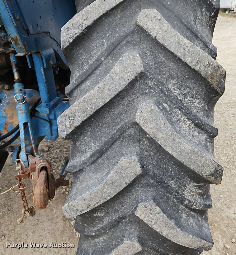 image for item EI3598 Ford 7710 MFWD tractor