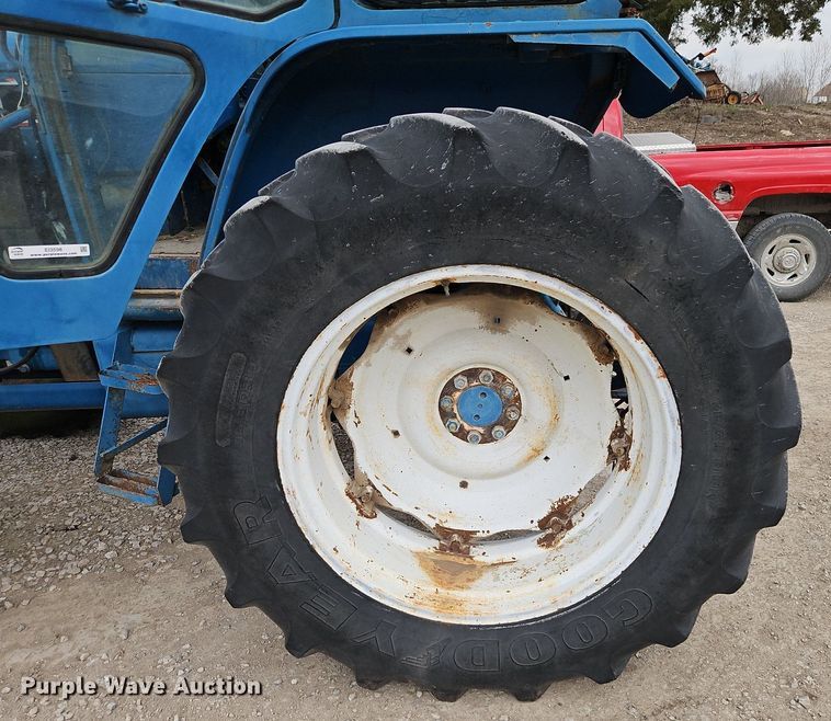 image for item EI3598 Ford 7710 MFWD tractor