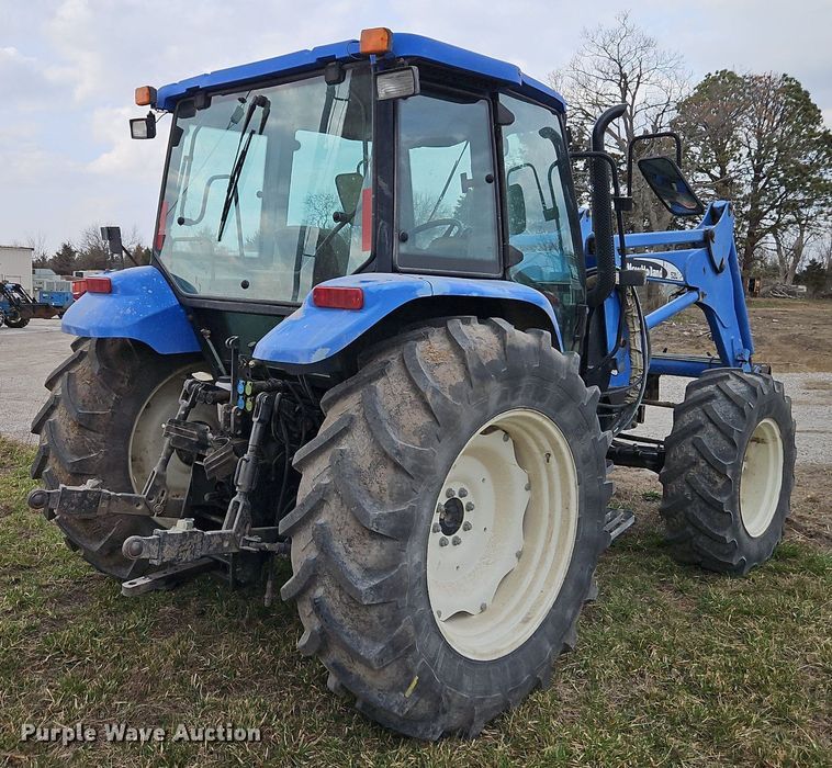 image for item EI3599 2006 New Holland  TL100ADT MFWD tractor