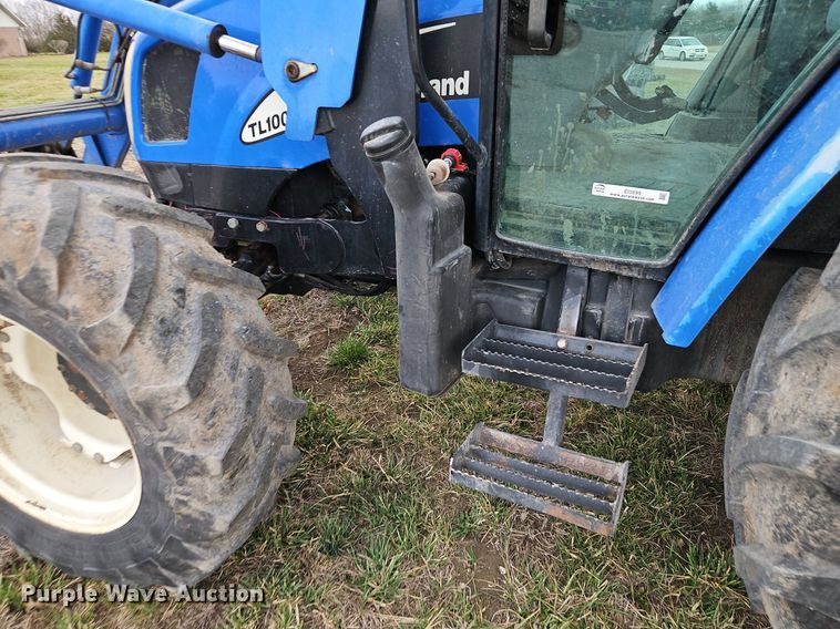 image for item EI3599 2006 New Holland  TL100ADT MFWD tractor