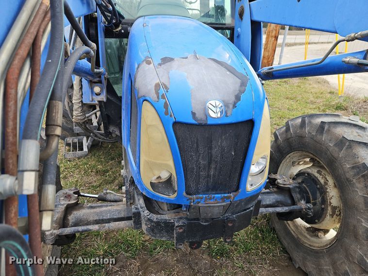 image for item EI3599 2006 New Holland  TL100ADT MFWD tractor