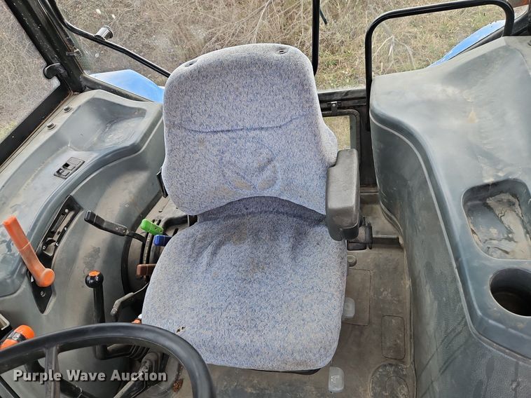 image for item EI3599 2006 New Holland  TL100ADT MFWD tractor