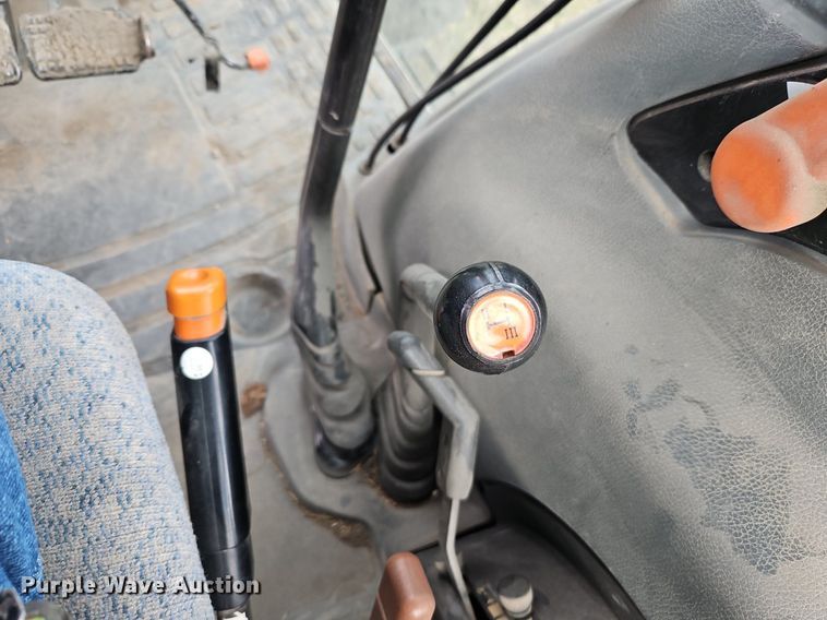 image for item EI3599 2006 New Holland  TL100ADT MFWD tractor