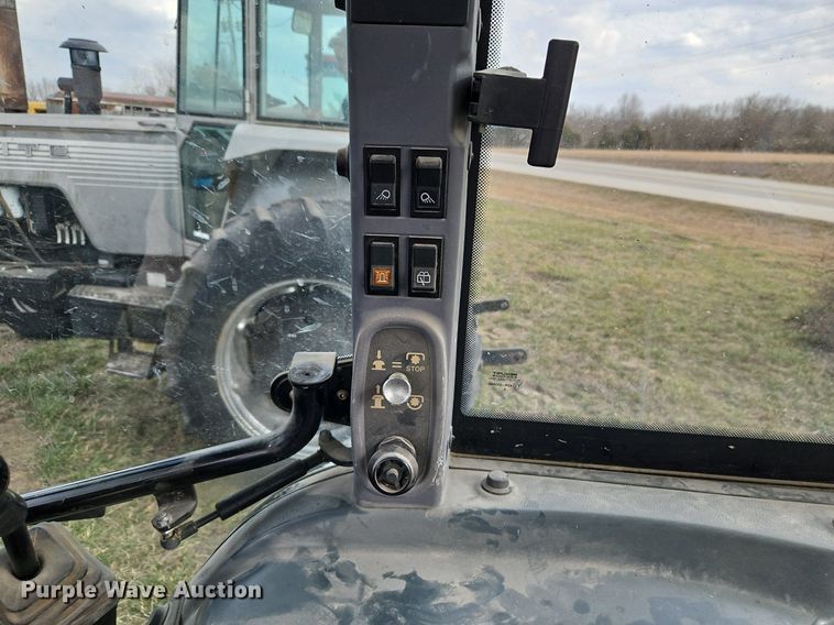 image for item EI3599 2006 New Holland  TL100ADT MFWD tractor