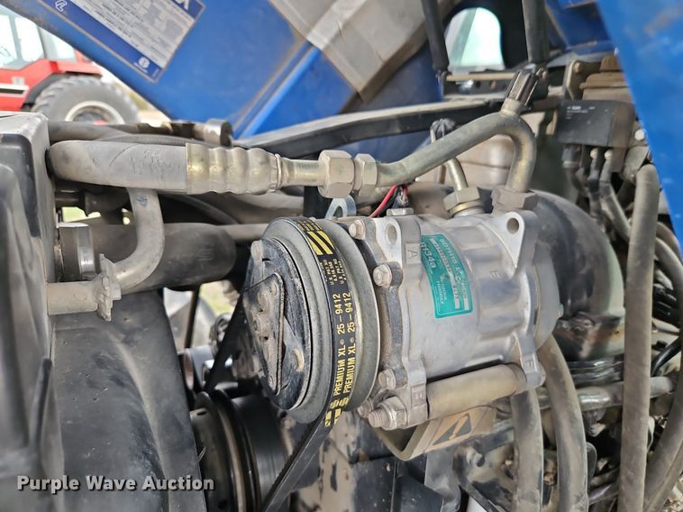 image for item EI3599 2006 New Holland  TL100ADT MFWD tractor