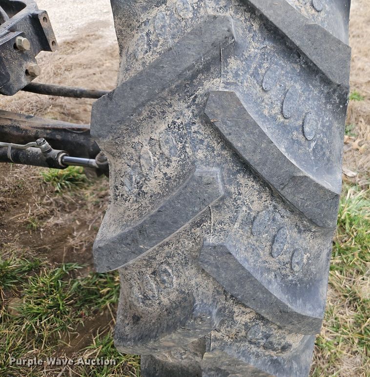 image for item EI3599 2006 New Holland  TL100ADT MFWD tractor