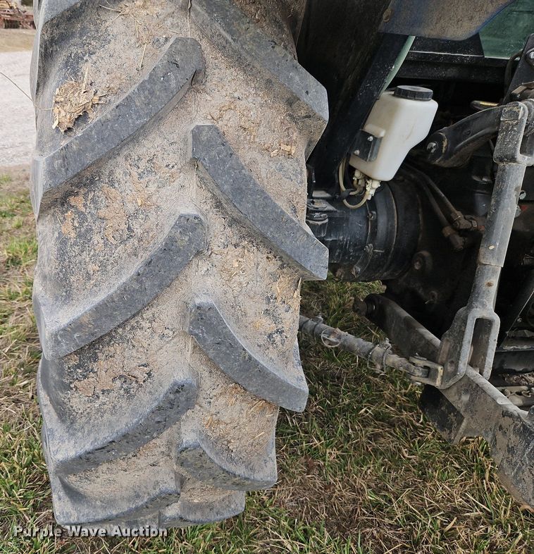 image for item EI3599 2006 New Holland  TL100ADT MFWD tractor