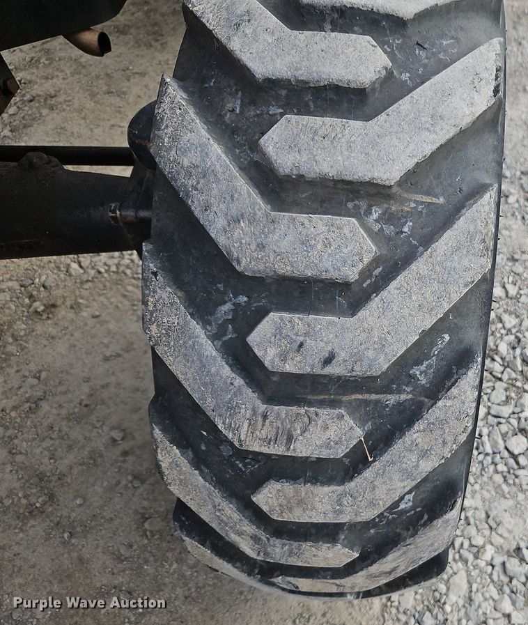 image for item EI3600 Case IH DX45 MFWD tractor