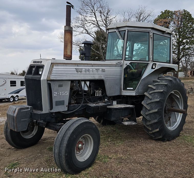 image for item EI3601 1981 White 2-155 tractor