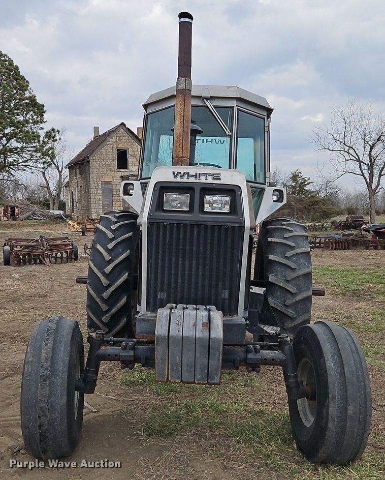 image for item EI3601 1981 White 2-155 tractor