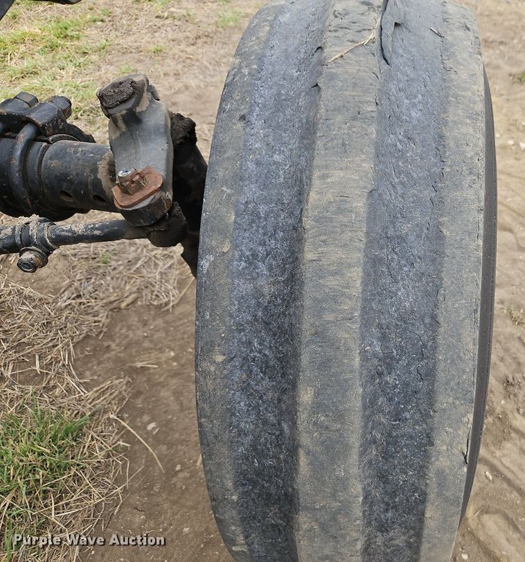 image for item EI3601 1981 White 2-155 tractor