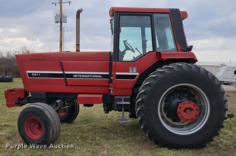 image for item EI3602 1984 International Harvester  5088 tractor