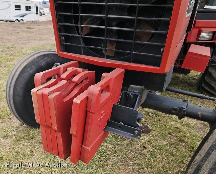 image for item EI3602 1984 International Harvester  5088 tractor