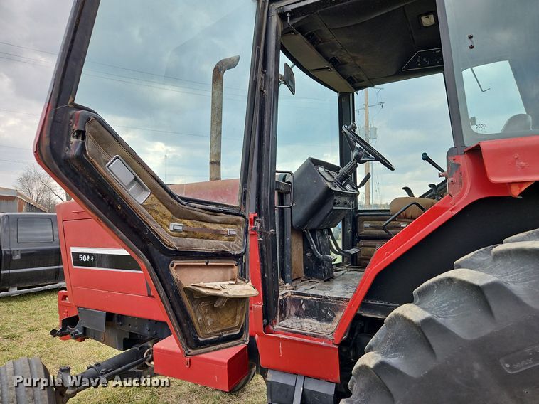 image for item EI3602 1984 International Harvester  5088 tractor