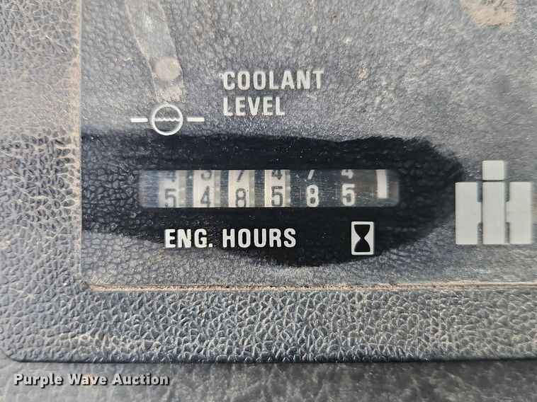 image for item EI3602 1984 International Harvester  5088 tractor