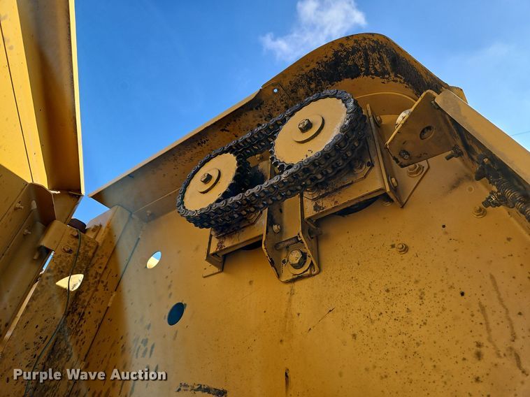 image for item EI3607 Vermeer 605K round baler