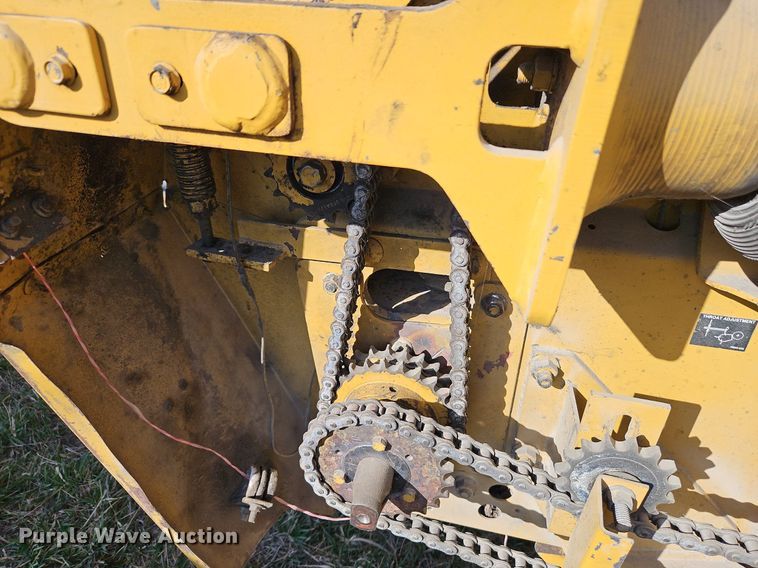 image for item EI3607 Vermeer 605K round baler