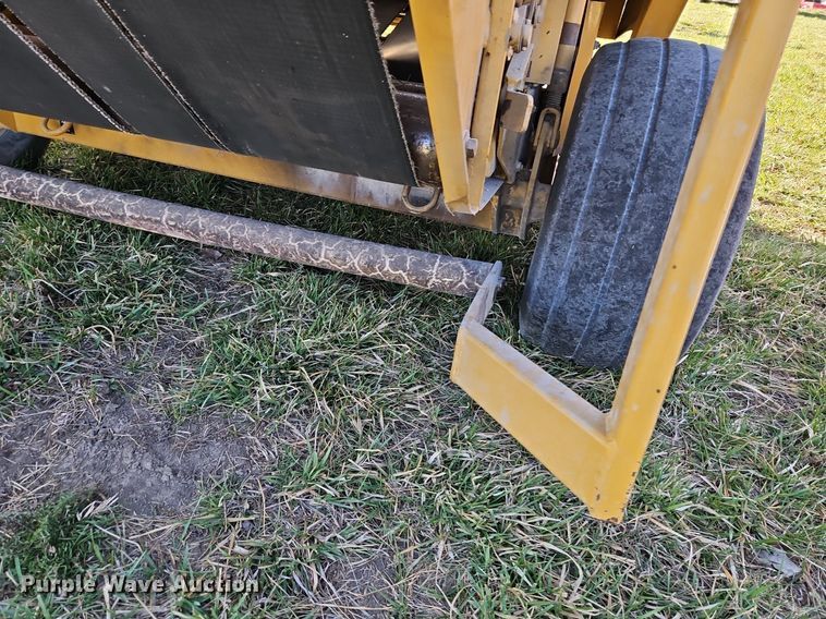image for item EI3608 Vermeer 605K round baler