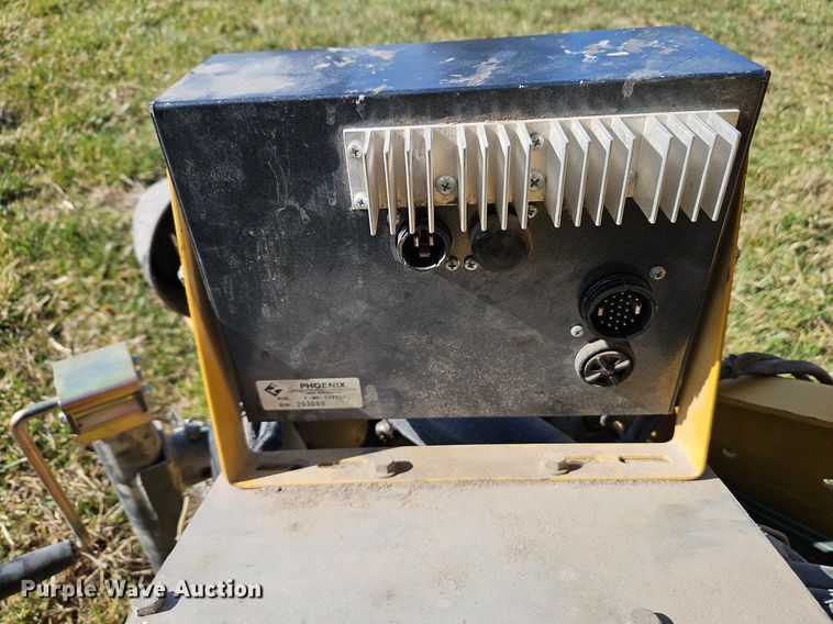 image for item EI3608 Vermeer 605K round baler