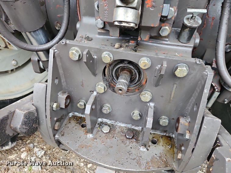 image for item EI3622 1995 Massey Ferguson  8160 MFWD tractor