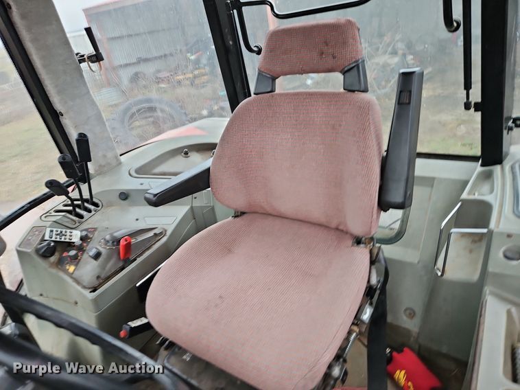 image for item EI3622 1995 Massey Ferguson  8160 MFWD tractor