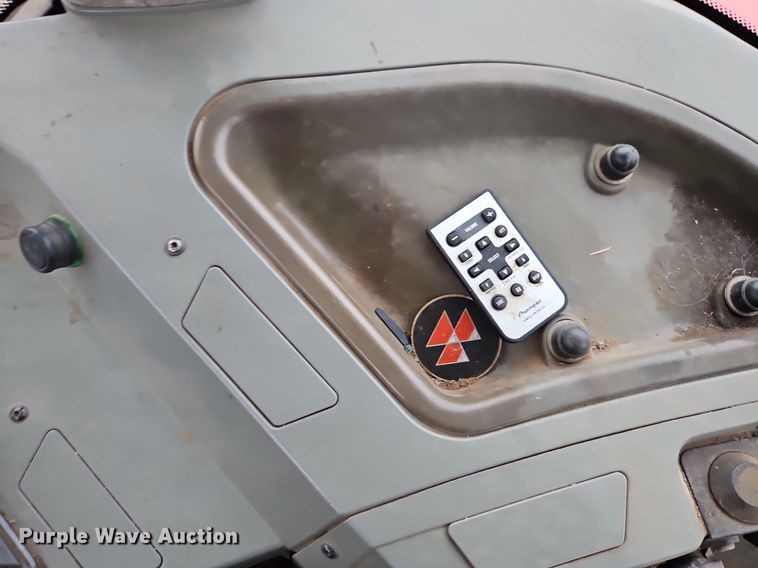 image for item EI3622 1995 Massey Ferguson  8160 MFWD tractor