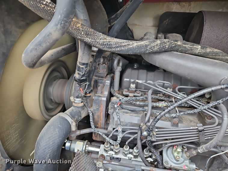 image for item EI3622 1995 Massey Ferguson  8160 MFWD tractor