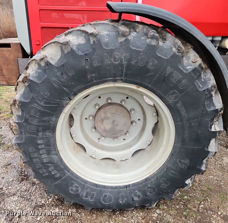 image for item EI3622 1995 Massey Ferguson  8160 MFWD tractor