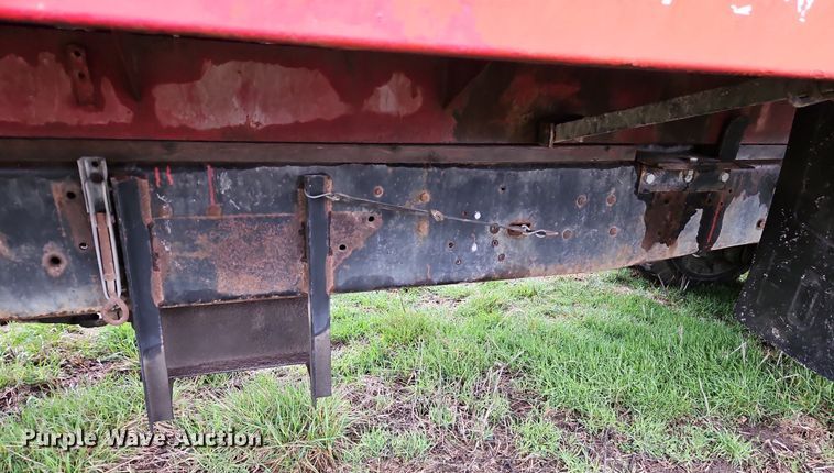 image for item EI3625 1974 Ford T880 Custom Cab grain truck